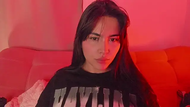 Snapshot of sol__angel chatting on March 2, 2025, 9:53 am sol angel online show from March 2, 2025, 9:53 am