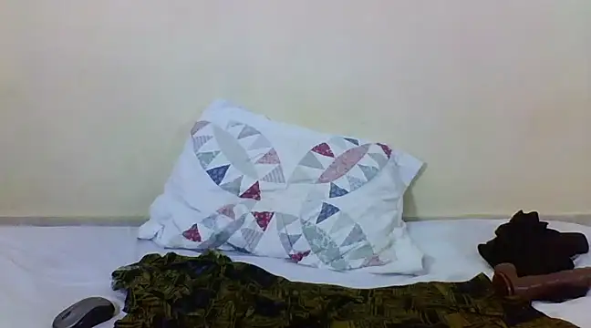 Snapshot of preettys56 chatting on February 23, 2025, 9:48 pm preettys56 online show from February 23, 2025, 9:48 pm