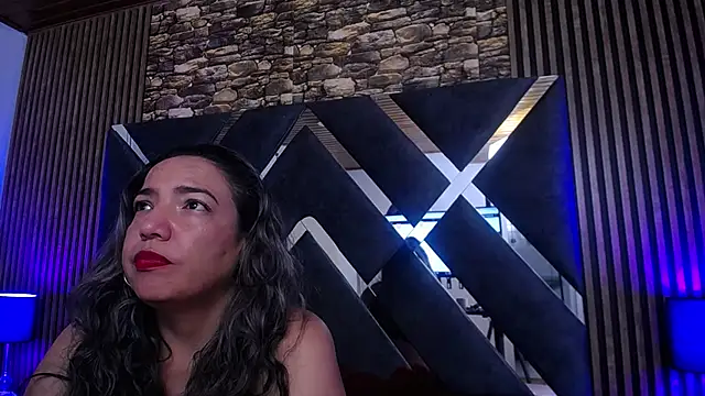 Snapshot of marie_hss chatting on February 3, 2025, 10:43 pm marie hss online show from February 3, 2025, 10:43 pm