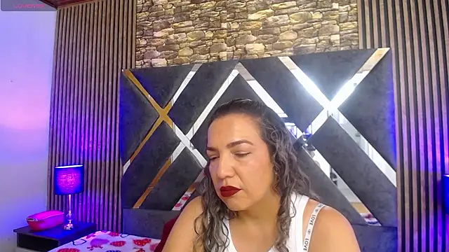 Snapshot of marie_hss chatting on February 11, 2025, 8:42 pm marie hss online show from February 11, 2025, 8:42 pm