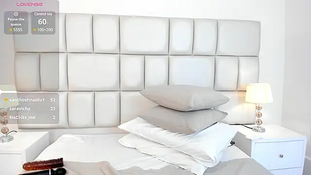 Snapshot of DojaAissha chatting on February 9, 2025, 6:33 am DojaAissha online show from February 9, 2025, 6:33 am