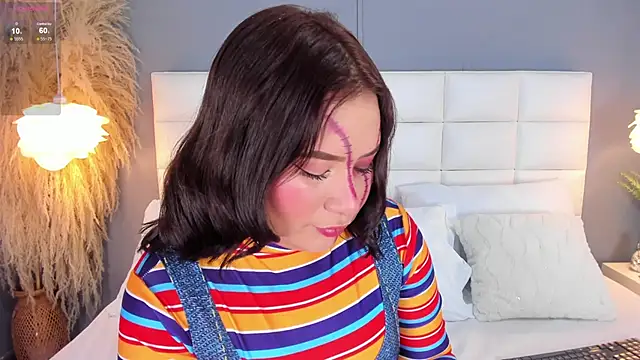 Snapshot of HannaKarson chatting on October 31, 2025, 11:33 am HannaKarson online show from October 31, 2025, 11:33 am