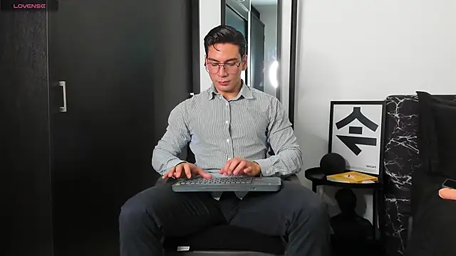 Snapshot of jhoansex_1 chatting on February 21, 2026, 11:50 pm jhoansex 1 online show from February 21, 2026, 11:50 pm