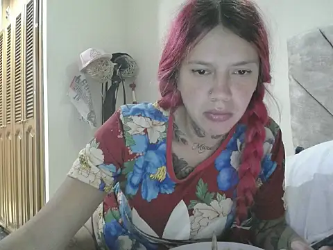 Snapshot of PhiliaShekinah1 chatting on May 27, 2026, 1:57 am PhiliaShekinah1 online show from May 27, 2026, 1:57 am