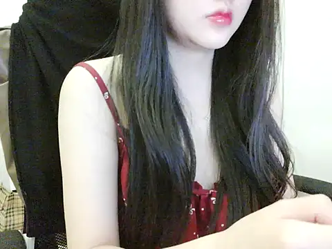 Yin-girl online show from October 19, 2025, 7:58 pm