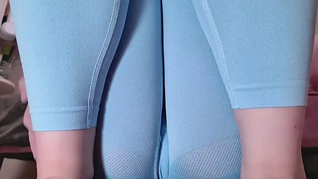 TsukasaSakai online show from December 28, 2024, 7:33 am