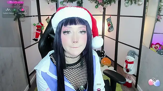 Snapshot of LilithLin chatting on December 20, 2024, 1:14 am LilithLin online show from December 20, 2024, 1:14 am