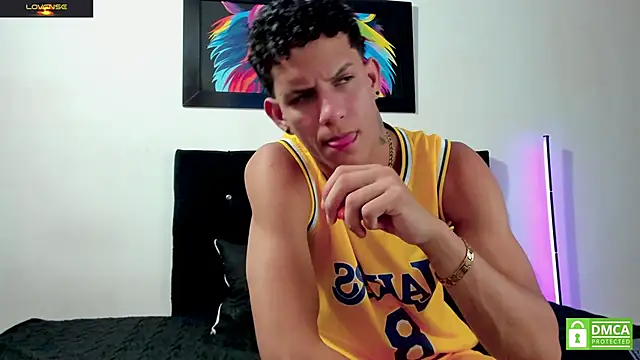 Noha white online show from April 9, 2026, 7:41 pm