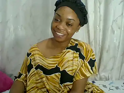 Snapshot of PrettyPrincess14 chatting on May 19, 2026, 7:09 pm PrettyPrincess14 online show from May 19, 2026, 7:09 pm