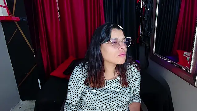 AvaLusty online show from January 28, 2025, 7:42 pm