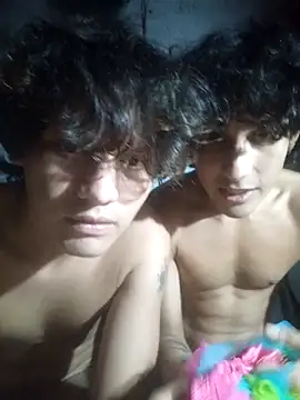 pedrodavid  online show from December 5, 2025, 1:14 am