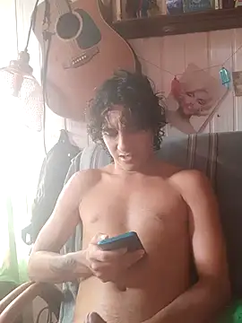Snapshot of pedrodavid_ chatting on May 28, 2026, 8:06 pm pedrodavid online show from May 28, 2026, 8:06 pm
