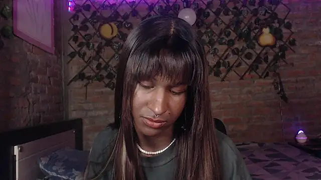 Angell Dustt  online show from February 25, 2026, 3:05 am