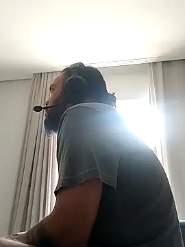 morenindarola online show from February 14, 2025, 11:42 am