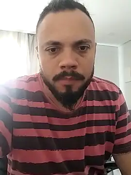 morenindarola online show from November 12, 2025, 1:33 pm