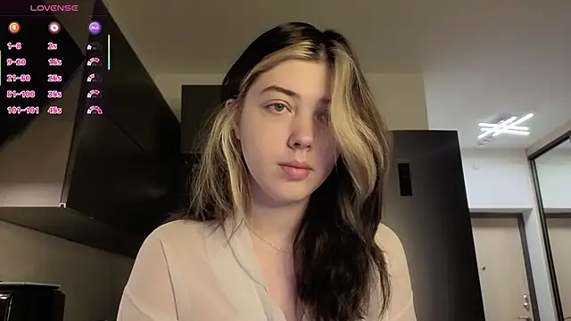 Snapshot of Vanessa_Walters chatting on February 2, 2026, 4:00 am Vanessa Walters online show from February 2, 2026, 4:00 am