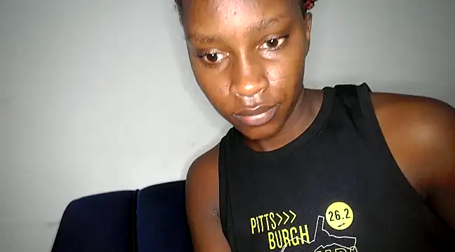 Snapshot of queen-goddess chatting on January 21, 2025, 7:47 am queen-goddess online show from January 21, 2025, 7:47 am