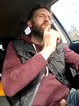 otterlover123 online show from March 29, 2026, 2:39 pm