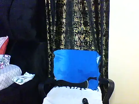 Candii wet  online show from September 20, 2025, 11:17 pm