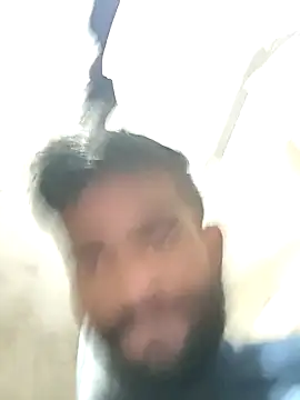 PRIYANHUxh online show from December 18, 2025, 4:29 am