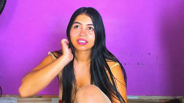 jade brunnette online show from February 10, 2025, 2:41 am