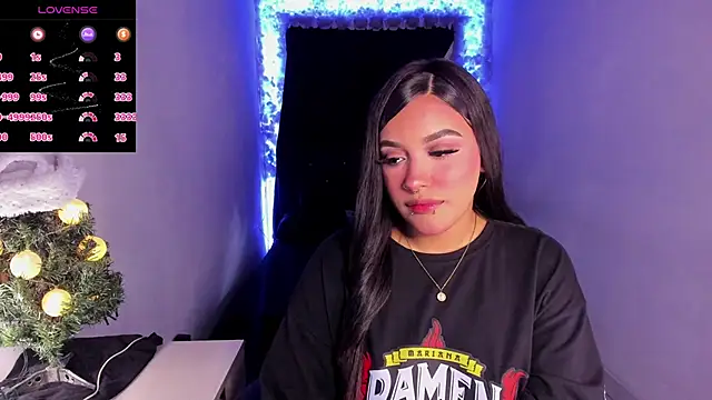 Mariana Hasper  online show from January 5, 2025, 9:47 pm