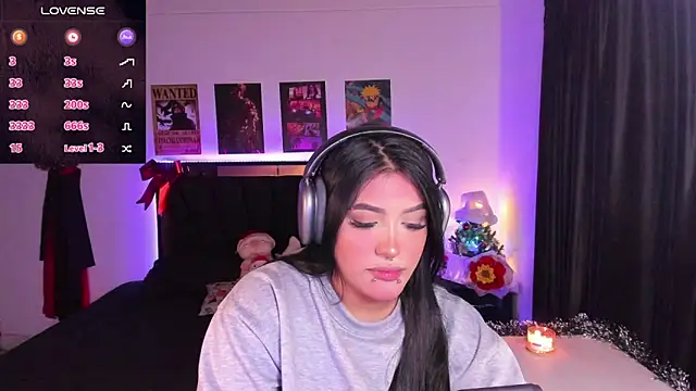 Snapshot of Mariana_Hasper_ chatting on December 15, 2025, 7:23 am Mariana Hasper online show from December 15, 2025, 7:23 am