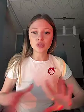 Kimsweet7 online show from December 27, 2024, 9:11 pm