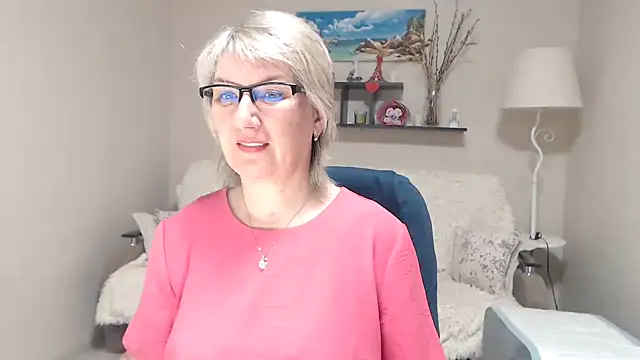 FleurMays online show from February 7, 2026, 4:49 am