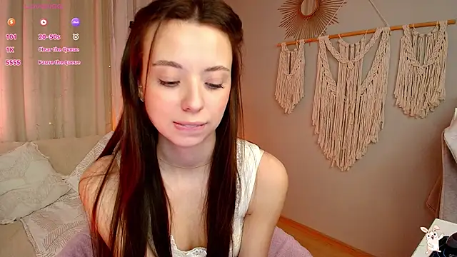 Goldy Grace  online show from April 9, 2026, 4:01 pm