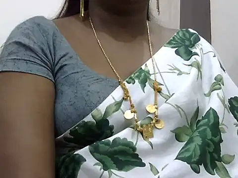 Hot akshara online show from September 9, 2025, 2:38 pm