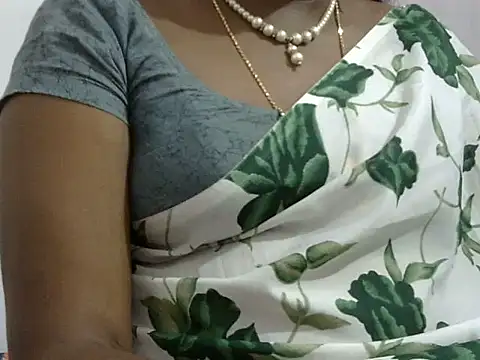 Hot akshara online show from September 22, 2025, 2:30 pm