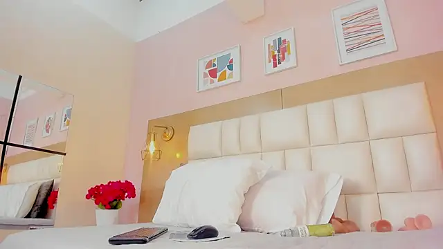 Snapshot of Scarleet_am chatting on March 9, 2025, 6:50 am Scarleet am online show from March 9, 2025, 6:50 am