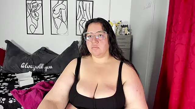 Snapshot of RubyPirsso18 chatting on March 21, 2026, 7:39 pm RubyPirsso18 online show from March 21, 2026, 7:39 pm