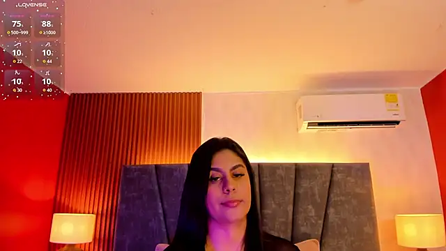 Snapshot of Ada__lee_ chatting on October 30, 2025, 1:29 am Ada lee online show from October 30, 2025, 1:29 am