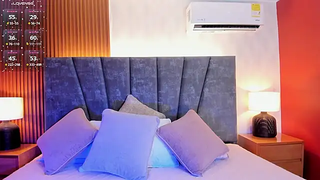 Snapshot of Ada__lee_ chatting on December 17, 2025, 1:33 am Ada lee online show from December 17, 2025, 1:33 am