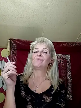 CassandraSandra44 online show from February 12, 2025, 4:44 pm