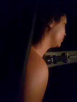 cinnaminnie online show from February 26, 2025, 10:04 am