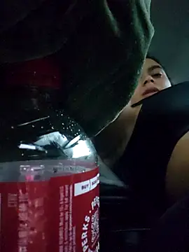 cinnaminnie online show from March 9, 2025, 12:53 pm