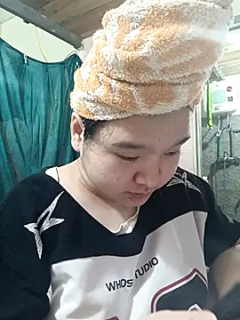 Thomgdee online show from March 8, 2026, 5:33 am