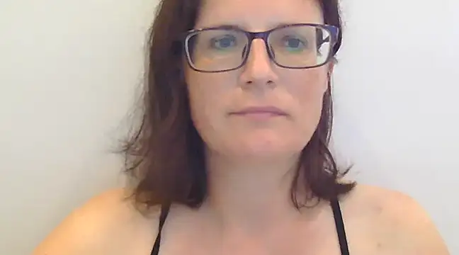 Snapshot of CrimsonMistress chatting on January 13, 2025, 6:16 am CrimsonMistress online show from January 13, 2025, 6:16 am