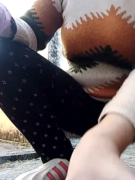 JasminePham online show from January 1, 2025, 7:52 am