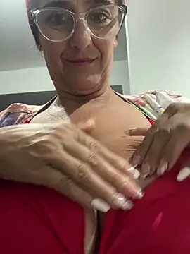 Snapshot of anastasia_and_jordan chatting on January 15, 2026, 9:58 am anastasia and jordan online show from January 15, 2026, 9:58 am