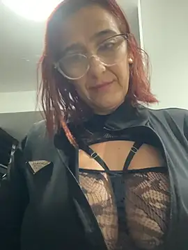 Snapshot of anastasia_and_jordan chatting on February 11, 2026, 8:30 am anastasia and jordan online show from February 11, 2026, 8:30 am