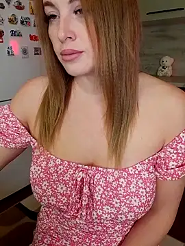 Snapshot of Cute_Hot_Alice chatting on November 1, 2025, 8:11 pm Cute Hot Alice online show from November 1, 2025, 8:11 pm