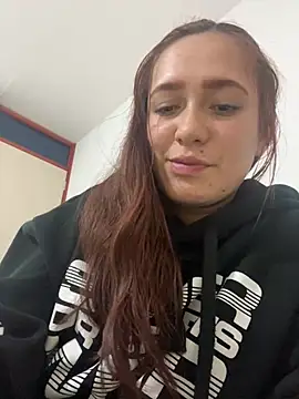 Snapshot of _KarolSmith chatting on February 6, 2025, 4:10 am KarolSmith online show from February 6, 2025, 4:10 am
