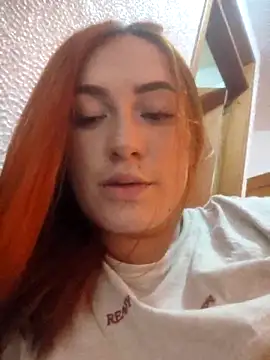 Snapshot of _KarolSmith chatting on September 12, 2025, 3:45 pm KarolSmith online show from September 12, 2025, 3:45 pm