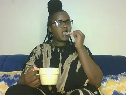 Snapshot of Montel_Montel_ chatting on January 8, 2026, 12:57 am Montel Montel online show from January 8, 2026, 12:57 am