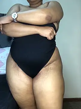 Anaelle24 online show from June 28, 2026, 3:56 am