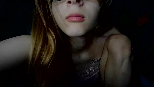 puumpkins1ut online show from May 20, 2026, 3:34 am
